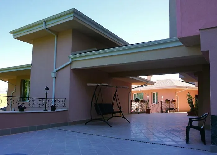Апартаменты 62a Doctor Luben Lazarov Street Варна