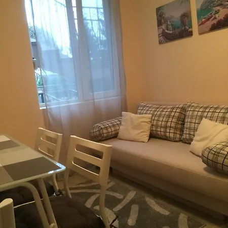 62a Doctor Luben Lazarov Street 公寓 瓦爾納