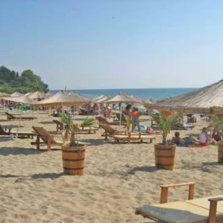 Διαμέρισμα 62a Doctor Luben Lazarov Street *