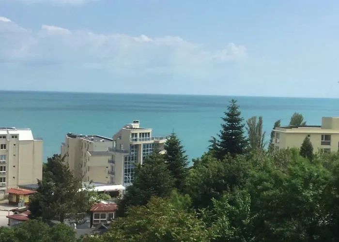 62a Doctor Luben Lazarov Street * ヴァルナ